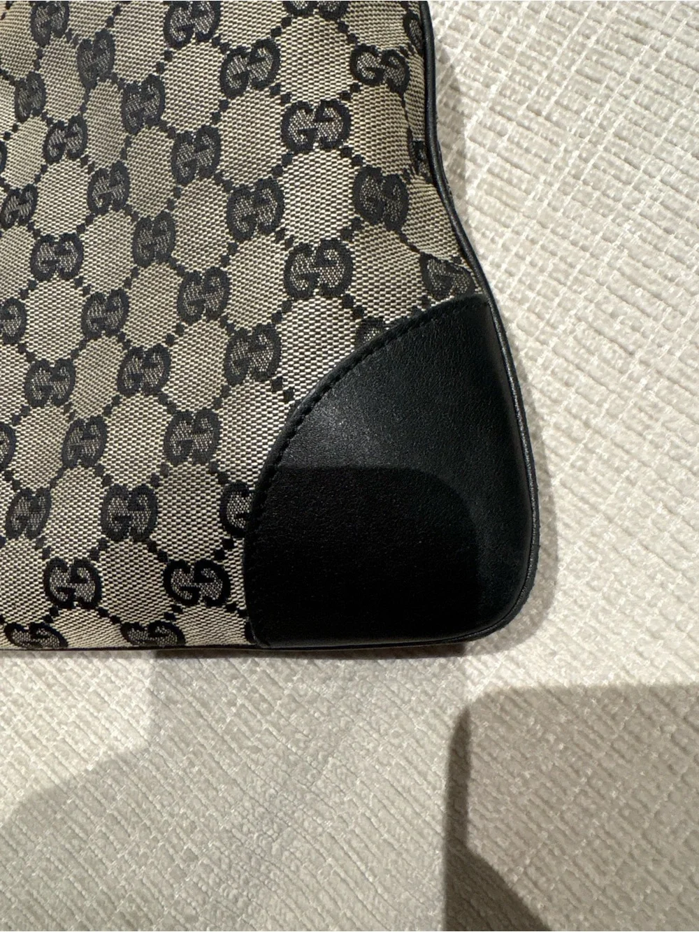 Gucci pre loved